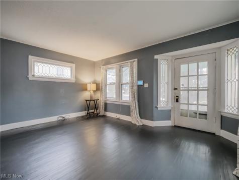 14809 Hilliard Road Lakewood OH 44107