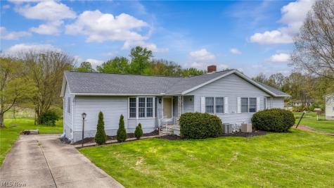 3160 Dewalt Drive Akron OH 44312