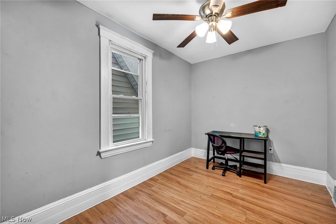 1559 Hopkins Avenue Lakewood OH 44107