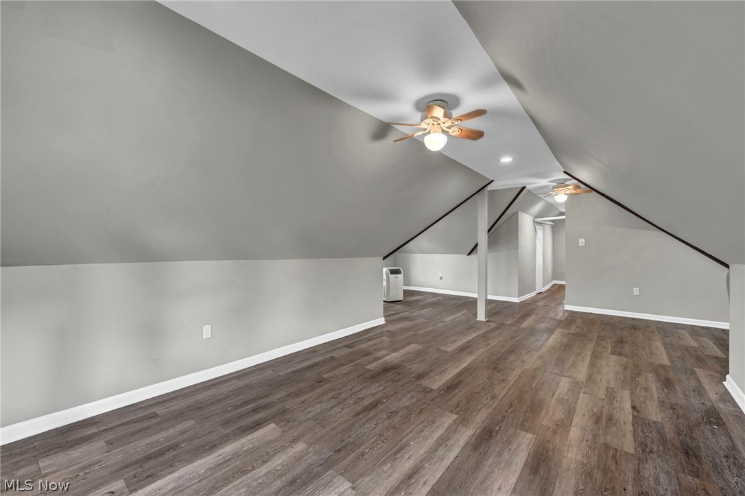 1559 Hopkins Avenue Lakewood OH 44107