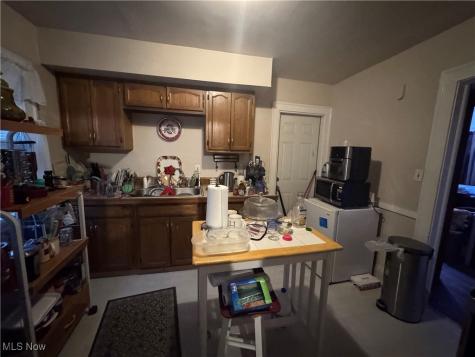 3544 E 110th Street Cleveland OH 44105