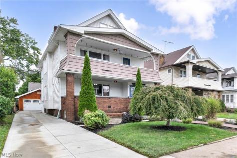 2066 Bunts Road Lakewood OH 44107