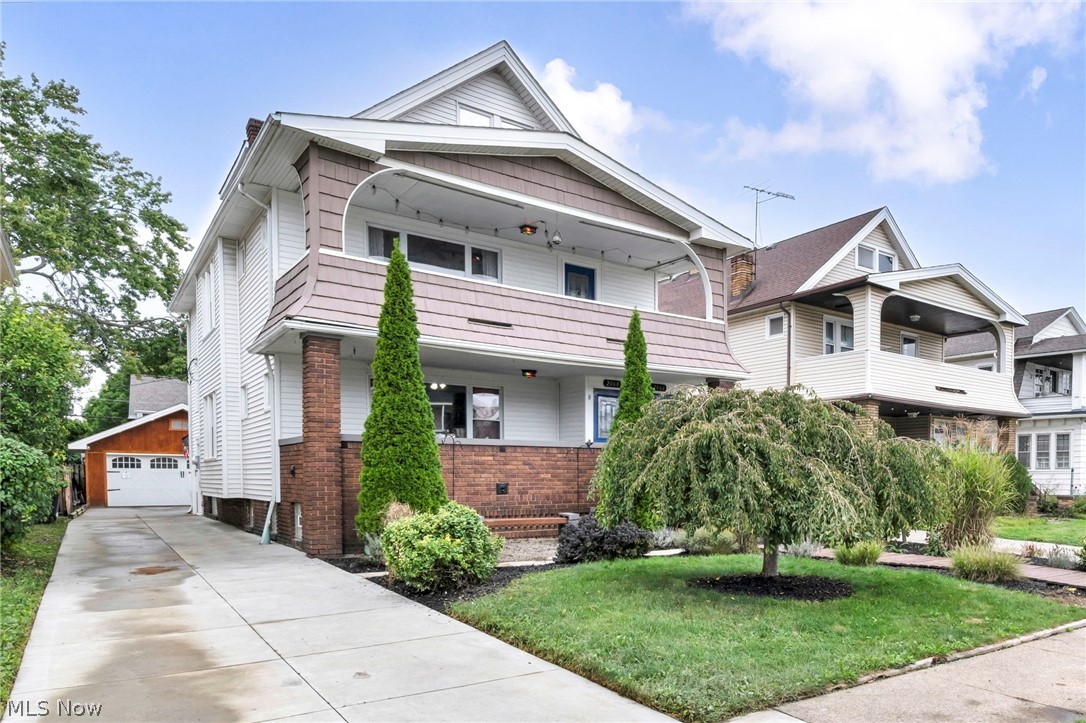 2066 Bunts Road Lakewood OH 44107