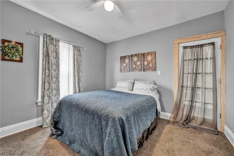 2066 Bunts Road Lakewood OH 44107