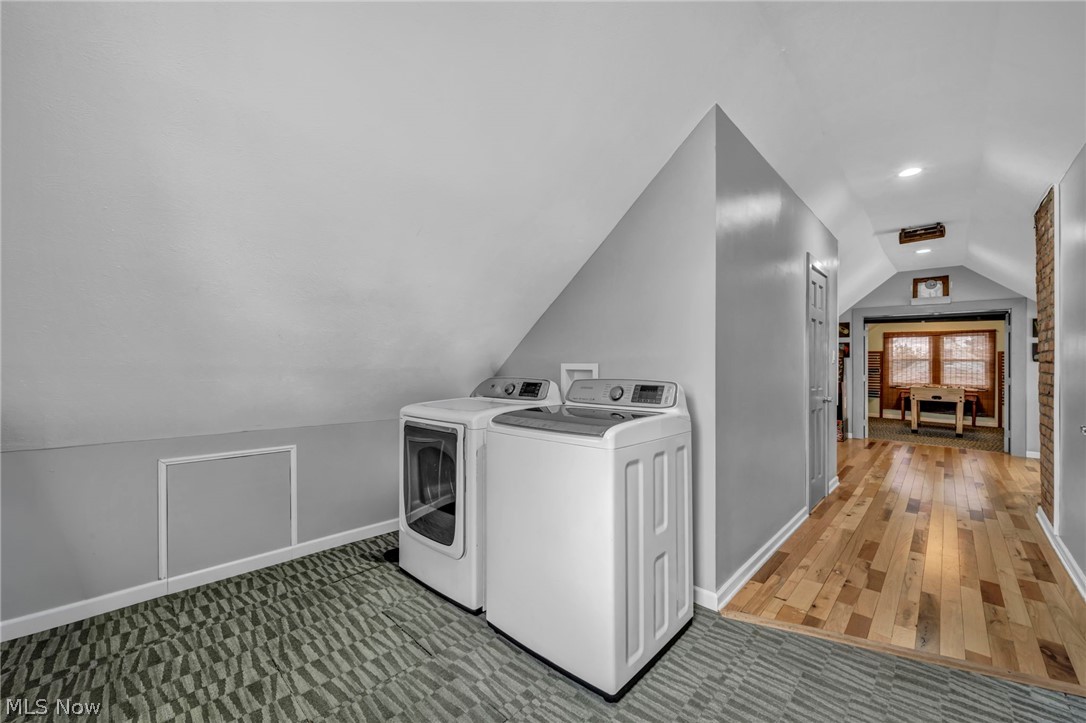 2066 Bunts Road Lakewood OH 44107