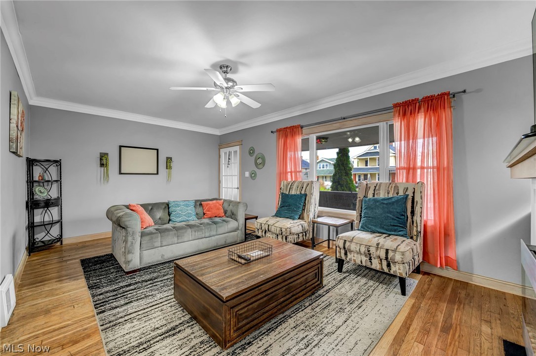 2066 Bunts Road Lakewood OH 44107