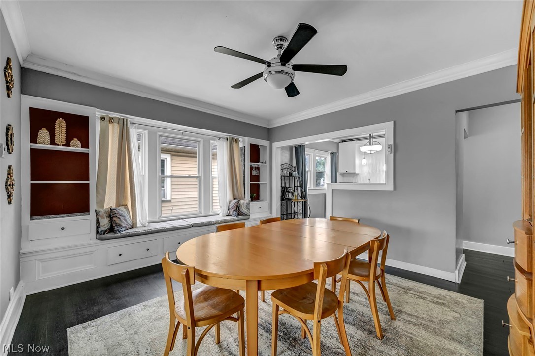 2066 Bunts Road Lakewood OH 44107