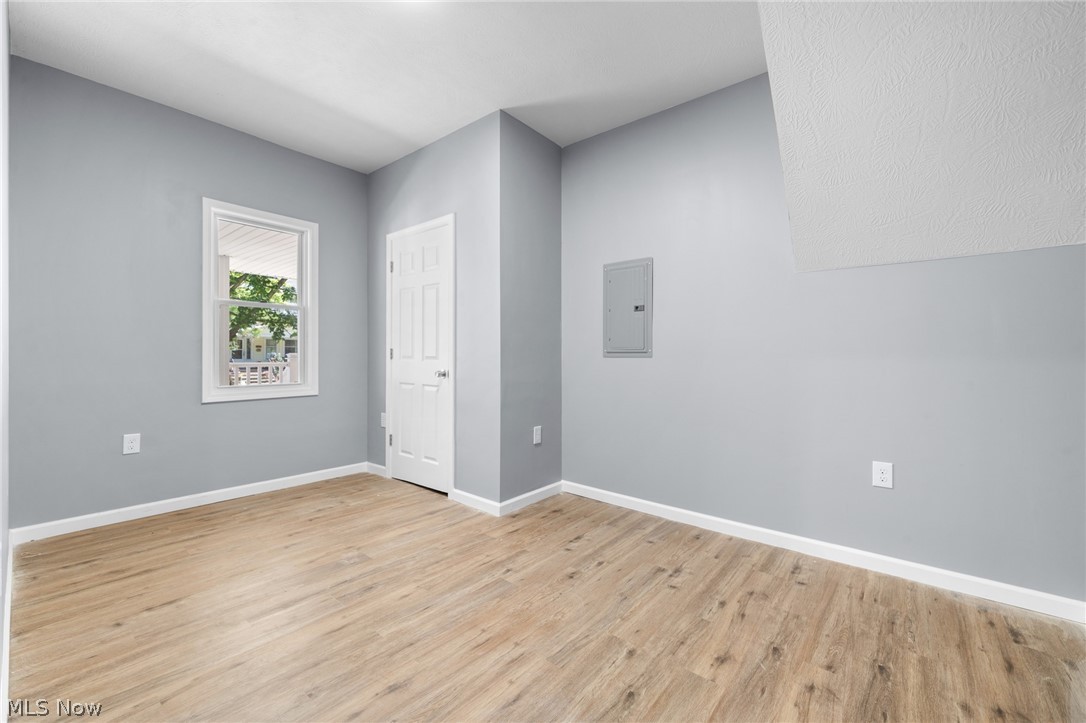 3929 Riverside Avenue Cleveland OH 44109