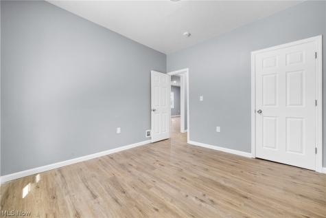 3929 Riverside Avenue Cleveland OH 44109