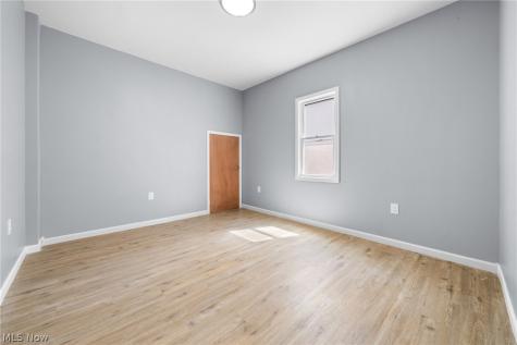 3929 Riverside Avenue Cleveland OH 44109