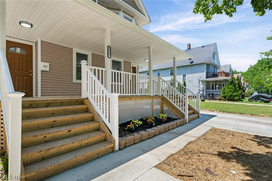 3929 Riverside Avenue Cleveland OH 44109