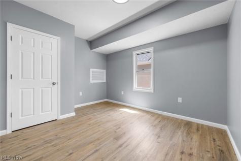 3929 Riverside Avenue Cleveland OH 44109