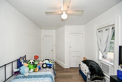 724/726 Amherst Road NE Massillon OH 44646