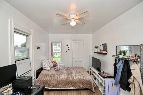 724/726 Amherst Road NE Massillon OH 44646
