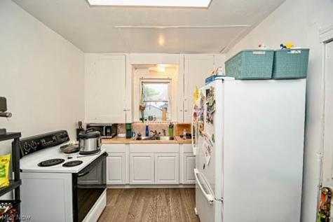 724/726 Amherst Road NE Massillon OH 44646
