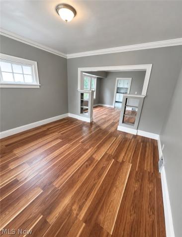 9901 Heath Avenue Cleveland OH 44104