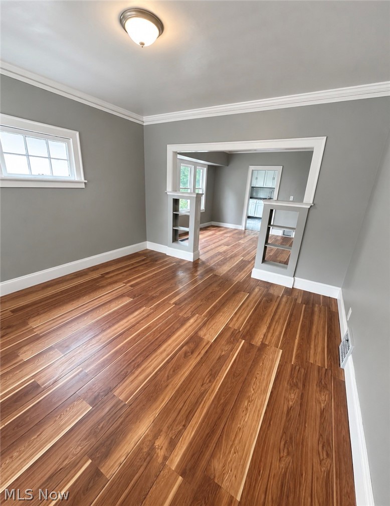 9901 Heath Avenue Cleveland OH 44104