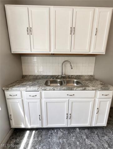 9901 Heath Avenue Cleveland OH 44104