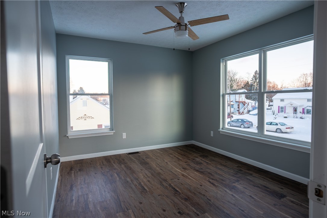 161 High Street Elyria OH 44035