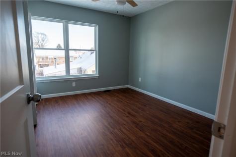 161 High Street Elyria OH 44035