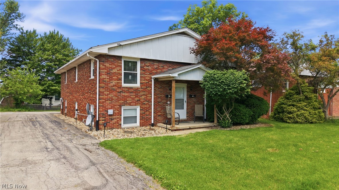 912 N Highland Avenue Girard OH 44420