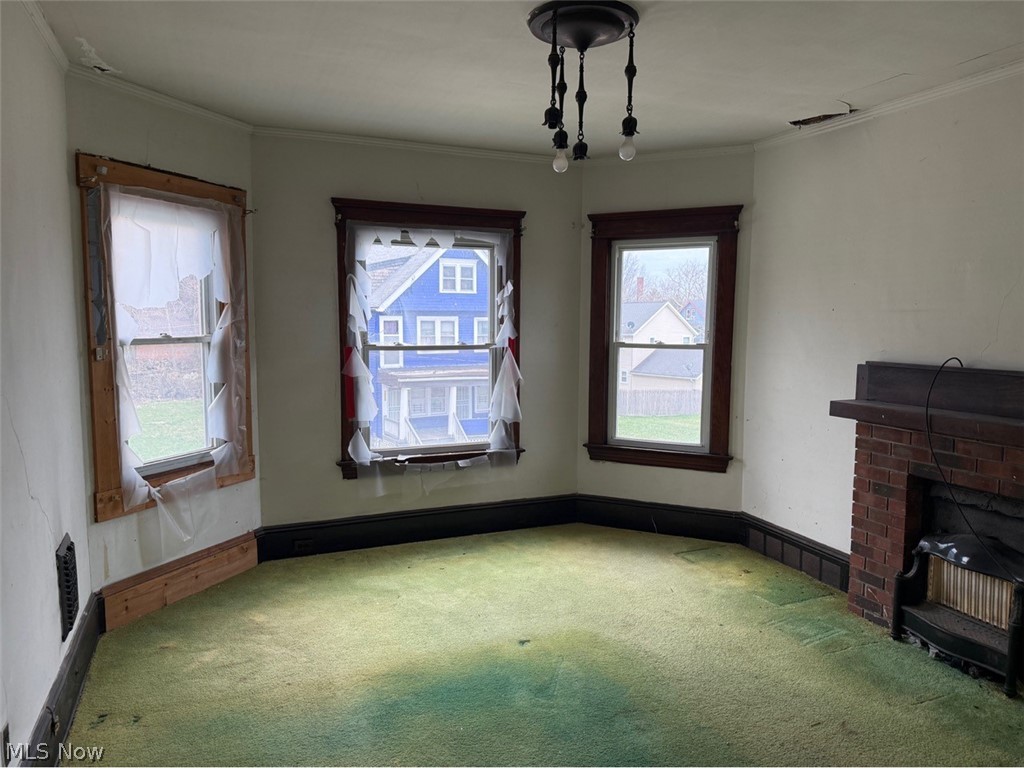 1623 Elsinore Avenue East Cleveland OH 44112