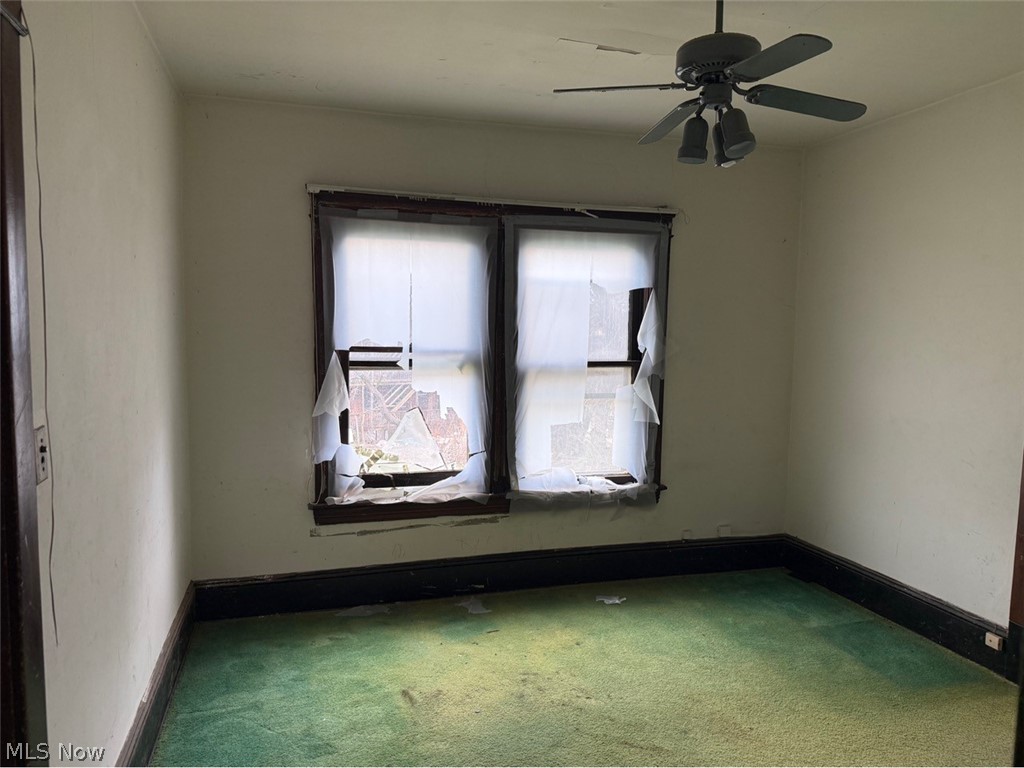 1623 Elsinore Avenue East Cleveland OH 44112