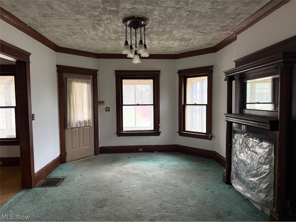 1623 Elsinore Avenue East Cleveland OH 44112