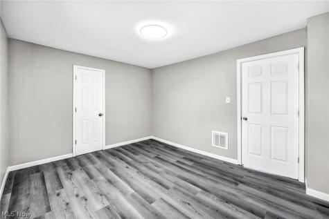 3278 W 117th Street Cleveland OH 44111