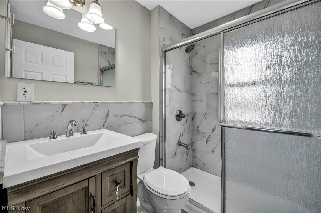 3278 W 117th Street Cleveland OH 44111