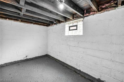 3278 W 117th Street Cleveland OH 44111