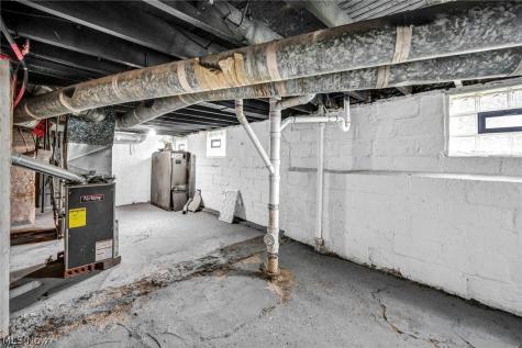 3278 W 117th Street Cleveland OH 44111