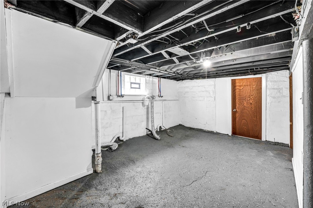 3278 W 117th Street Cleveland OH 44111