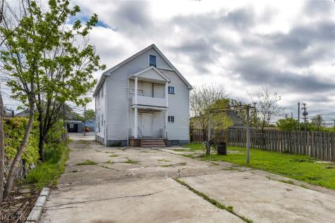3278 W 117th Street Cleveland OH 44111