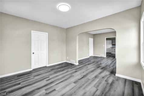 3278 W 117th Street Cleveland OH 44111