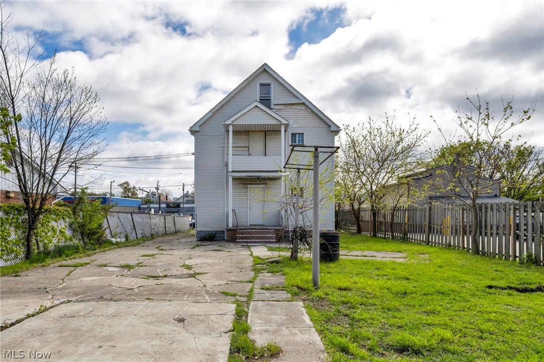 3278 W 117th Street Cleveland OH 44111