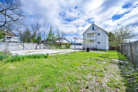 3278 W 117th Street Cleveland OH 44111