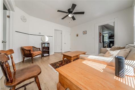 2051-2053 W 45th Street Cleveland OH 44102