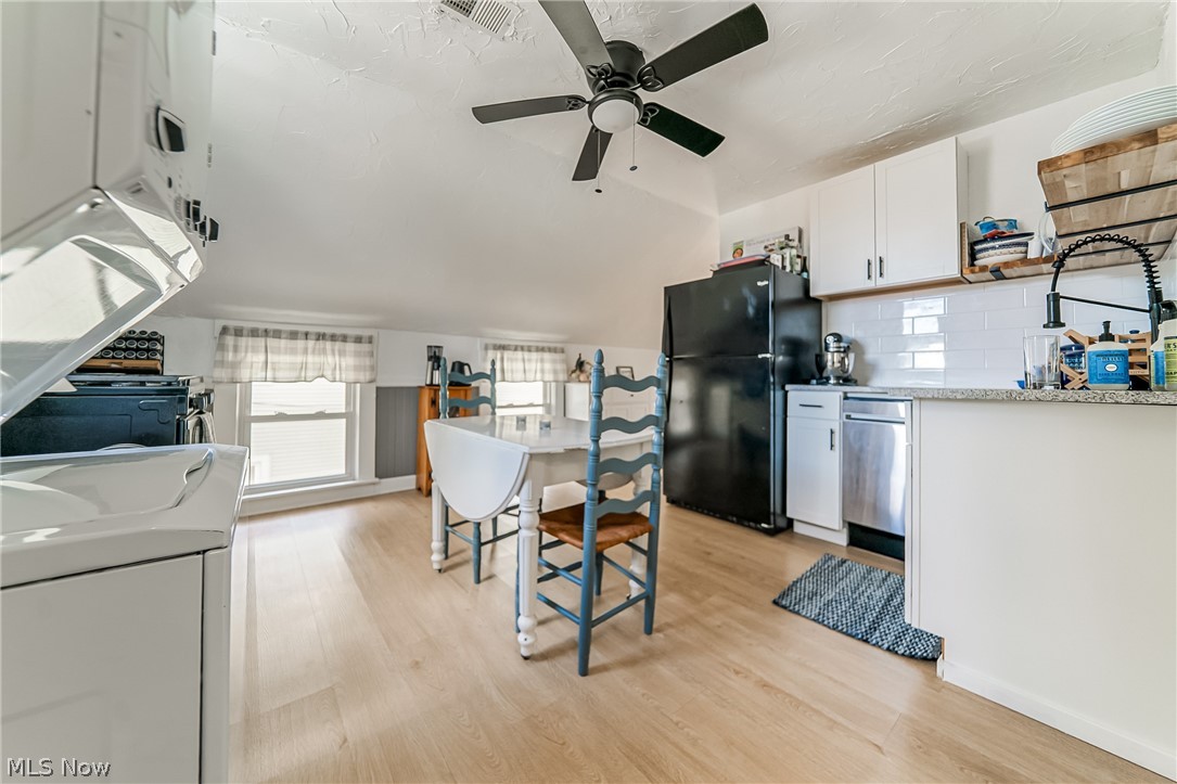 2051-2053 W 45th Street Cleveland OH 44102
