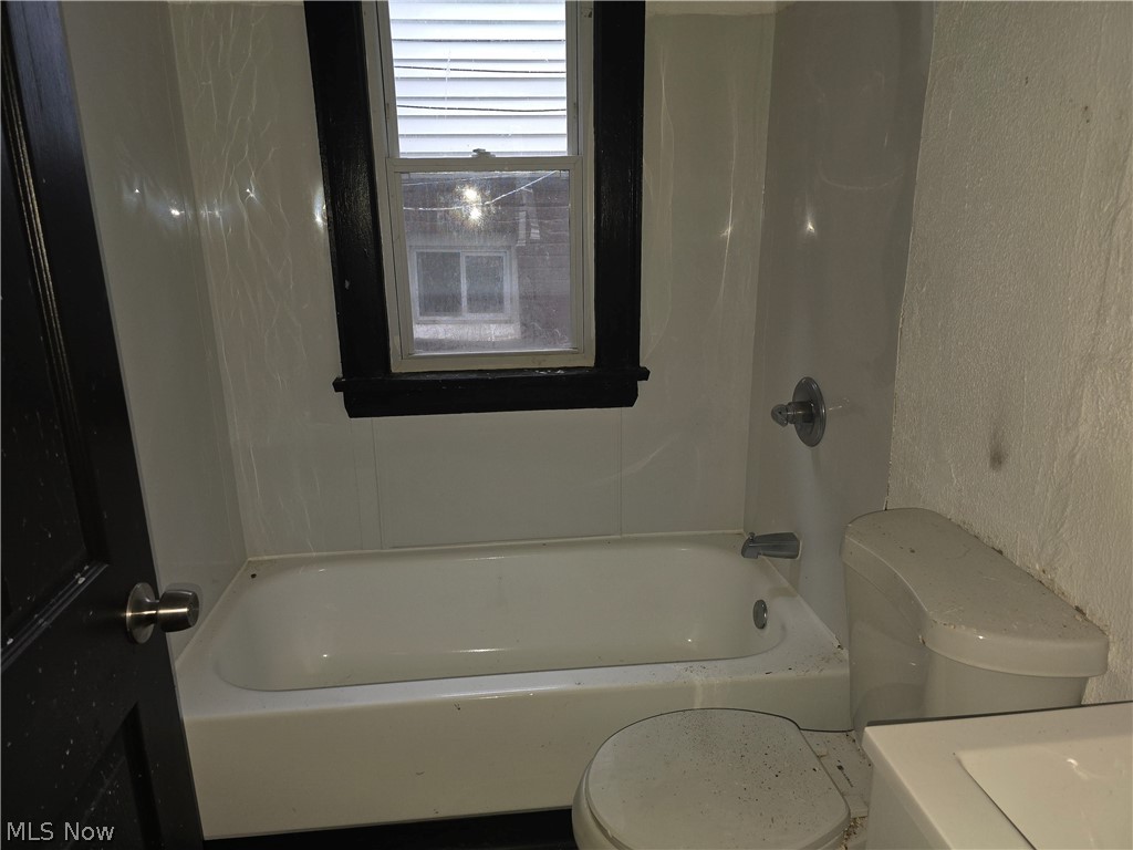 3036 E 111th Street Cleveland OH 44104