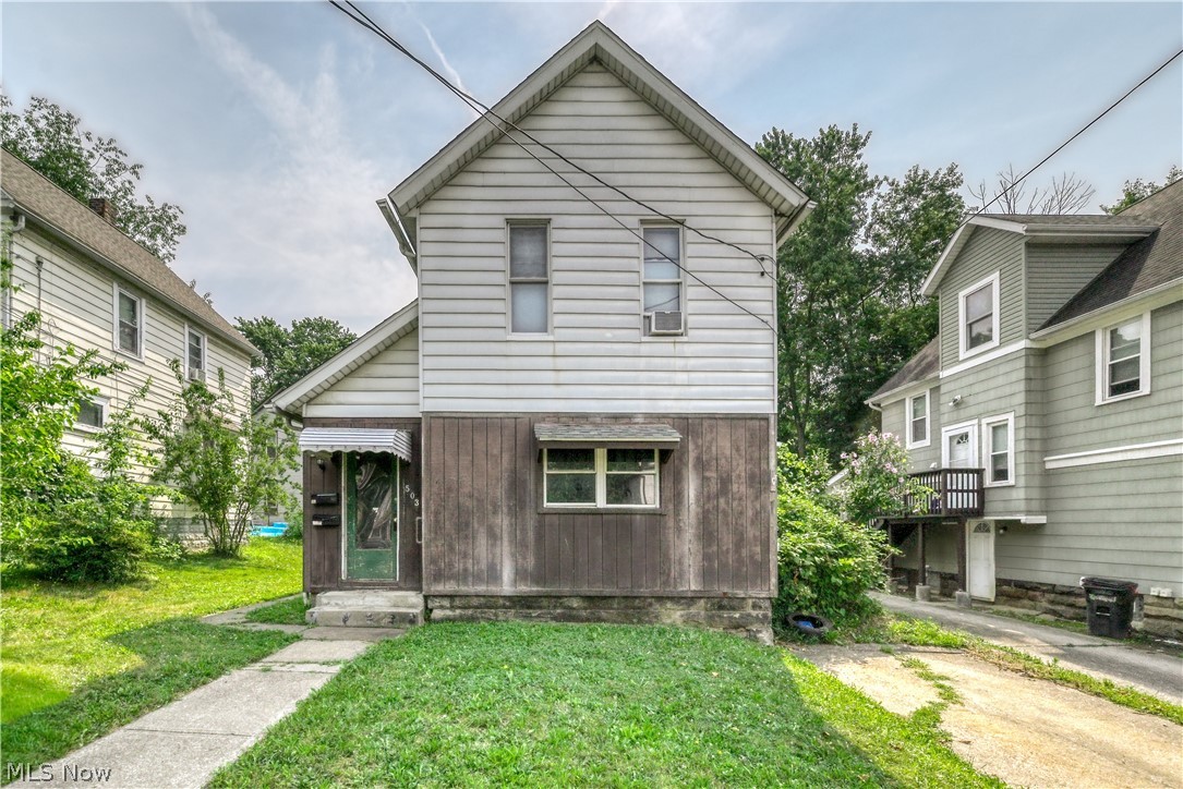 503 Sumner Street Akron OH 44304