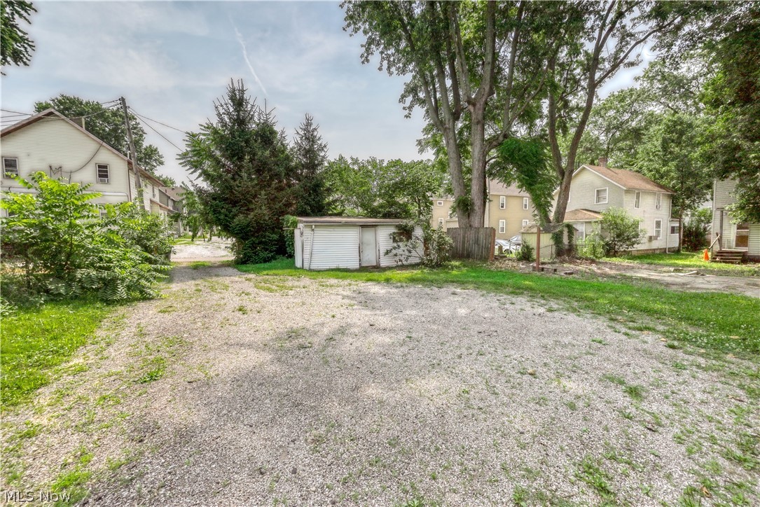 503 Sumner Street Akron OH 44304
