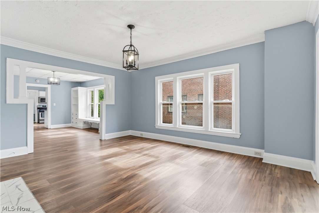 3395 Euclid Heights Boulevard Cleveland Heights OH 44118