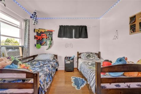 3208 Pleasant Drive Norton OH 44203