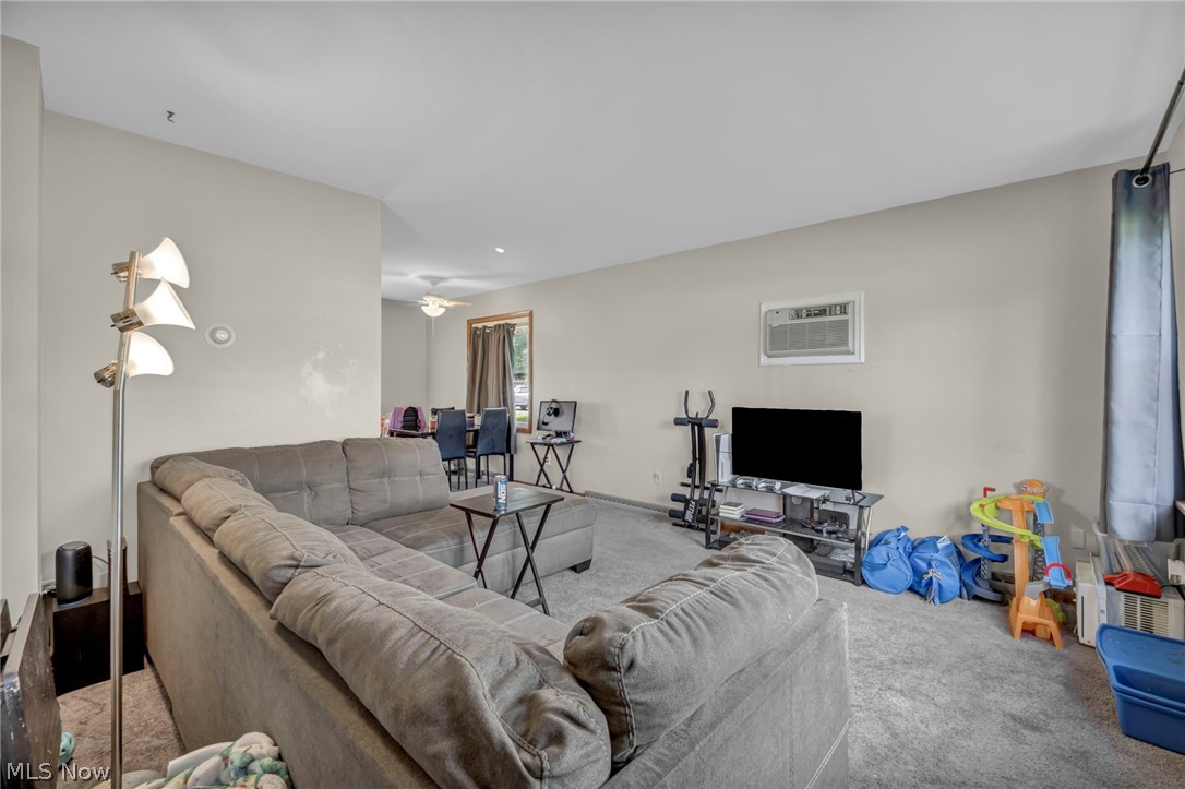 3208 Pleasant Drive Norton OH 44203