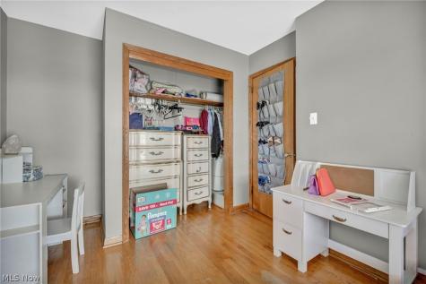3208 Pleasant Drive Norton OH 44203