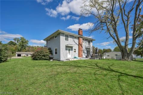 3208 Pleasant Drive Norton OH 44203
