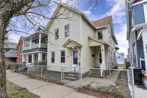 2815 Monroe Avenue Cleveland OH 44113