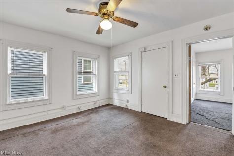 2815 Monroe Avenue Cleveland OH 44113