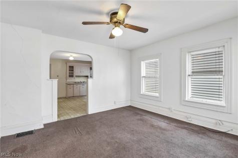 2815 Monroe Avenue Cleveland OH 44113